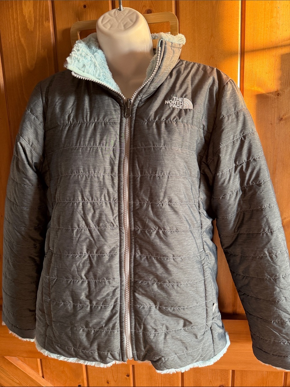 The North Face Girls Mossbud swirl reversible Jacket - Picture 4 of 14
